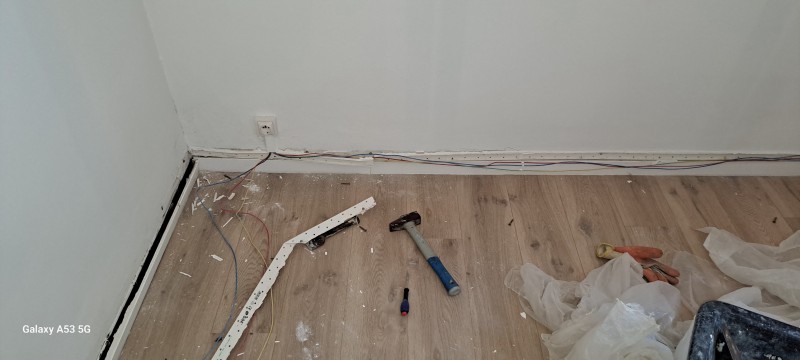 Pose de placo dans une chambre humide à Montpellier Beaux Art