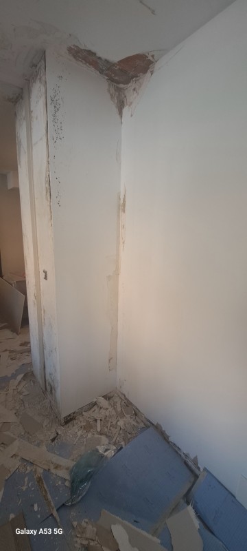 Rénovation d'un parquet au Cres près de Montpellier : Dégât des eaux et assurance