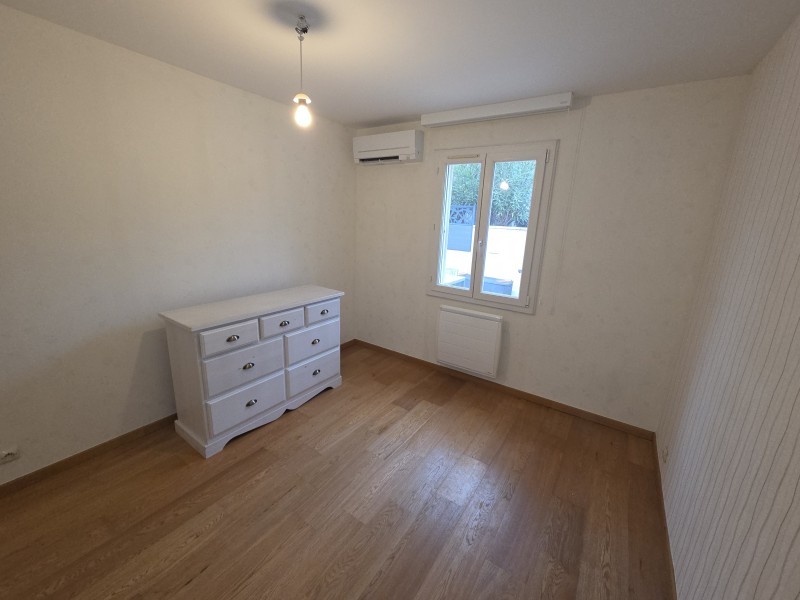 refaire chambre complete
à baillargues pres de montpellier