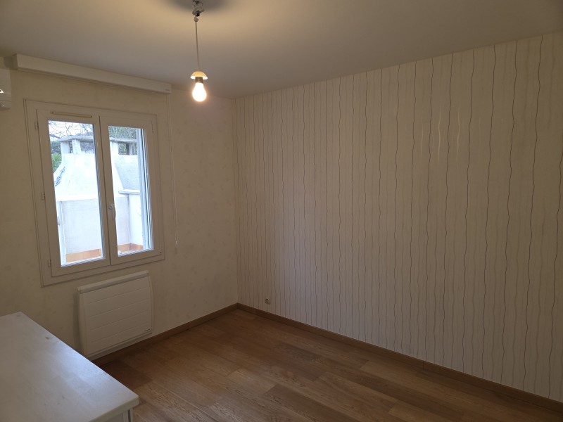 refaire chambre complete
à baillargues pres de montpellier