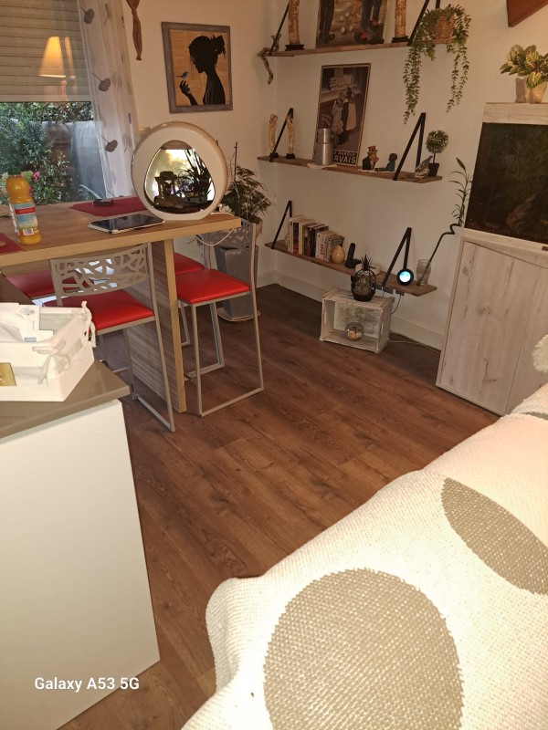 Changement de parquet suite à un dégât des eaux À lattes Près de Montpellier