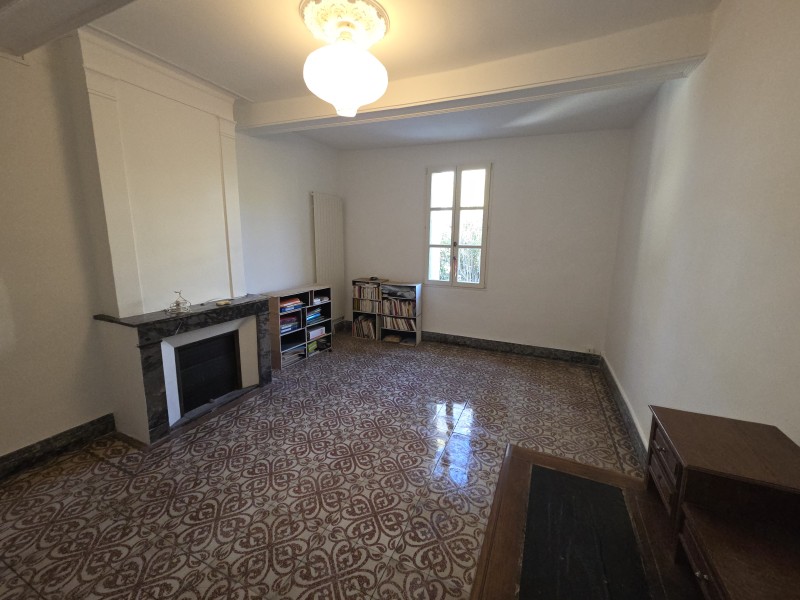 degat  des eaux sur castries pres de montpellier traité grosse fissure chambre