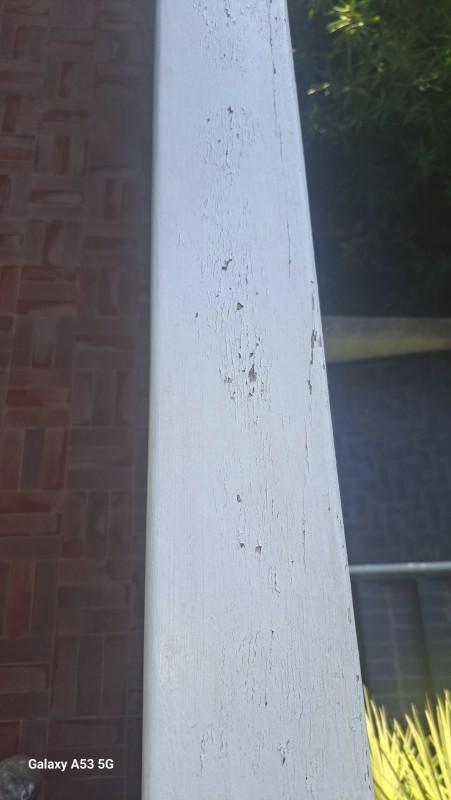 Moderniser un escalier bois avant/après refaire un escalier en bois avec prix d'un artisan à Montpellier