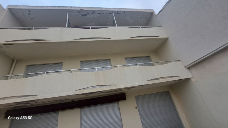 Rénovation et ravalement de façade de mon logement à Nîmes