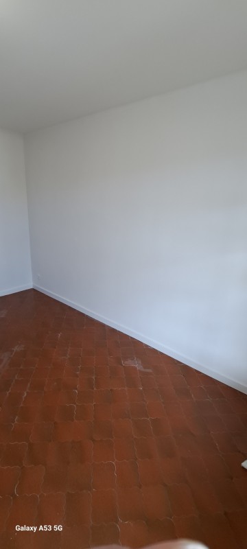 Rénovation peinture et placo à Pérols pour une chambre parentale