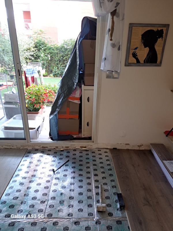 Changement de parquet suite à un dégât des eaux