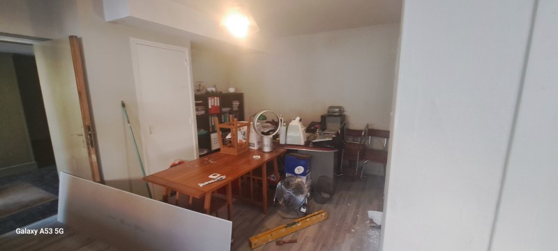 Rénovation d'un parquet au Cres près de Montpellier : Dégât des eaux et assurance