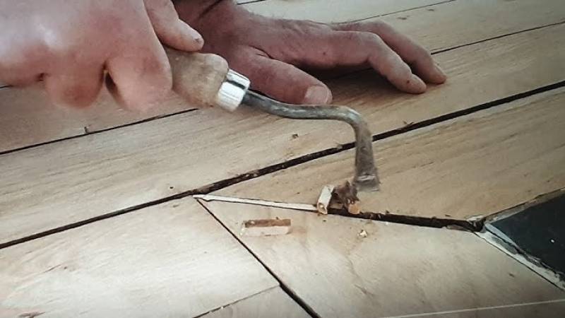 Processus de rénovation de parquet : ponçage expert des planches anciennes près de Montpellier